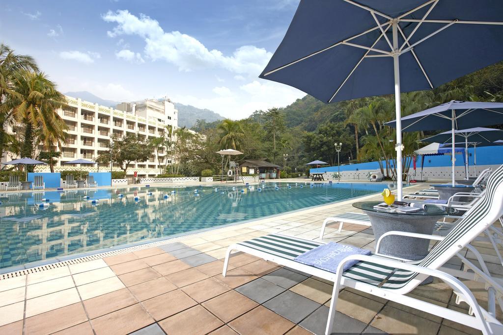 فندق رويال تشيبين Wenquan المظهر الخارجي الصورة The swimming pool at the hotel